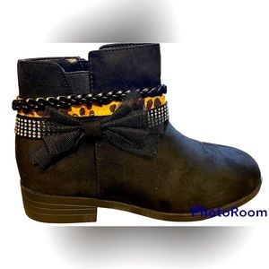 NWT ZBY